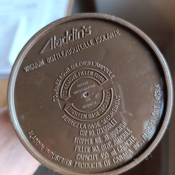 Canadian CN RAIL SAVE FUEL bottle Alladin - Picture 4 of 6